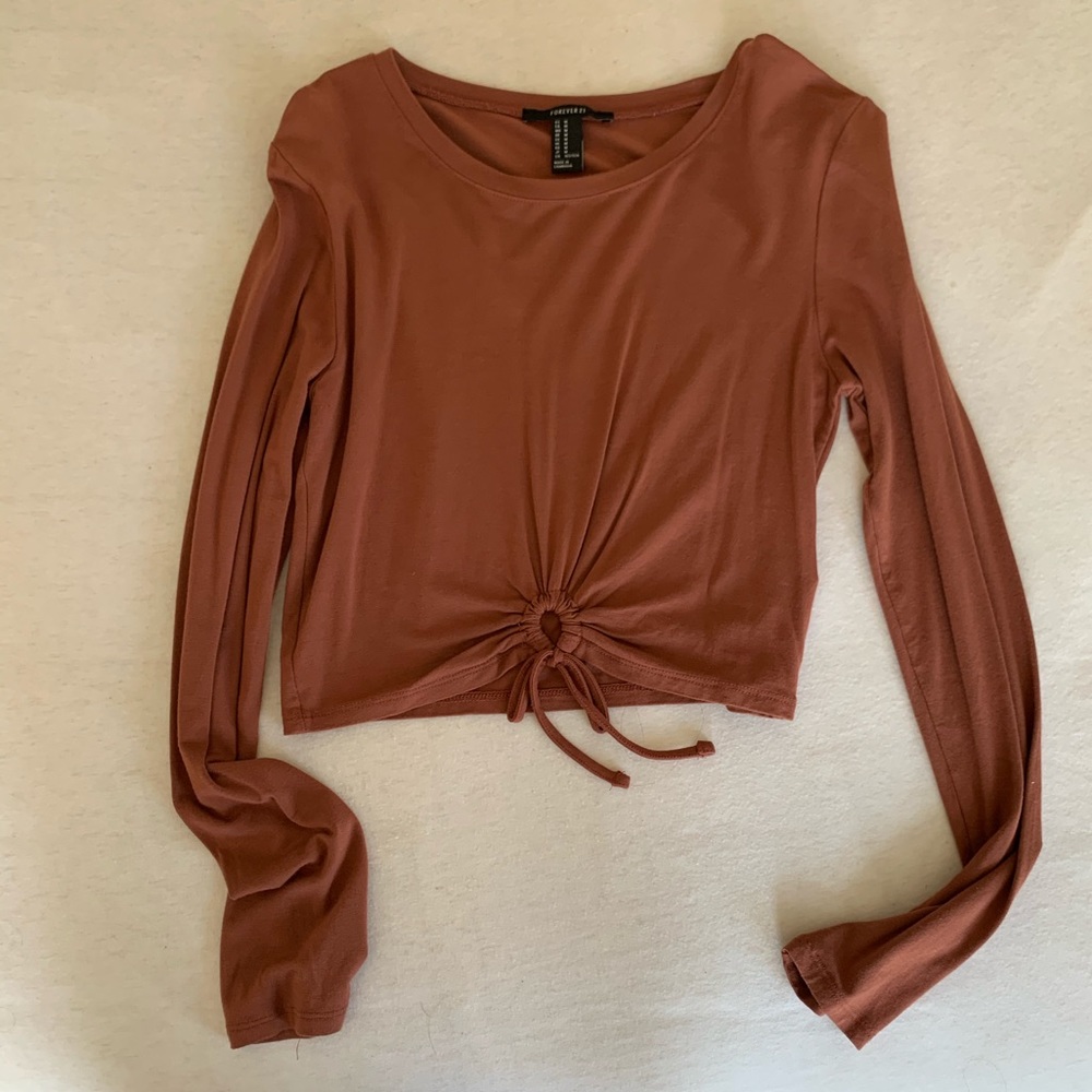 Cropped forever 21 long sleeve top